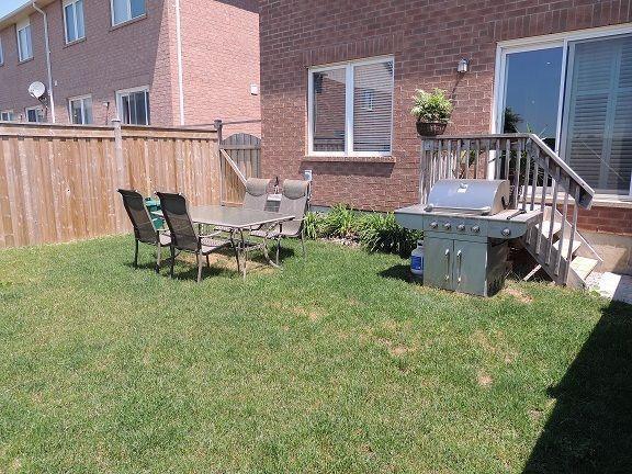 End Unit Townhouse for Rent - Milton - Available May 1