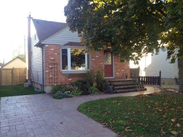 Grad Student Rental for May 1 in Old Glenridge