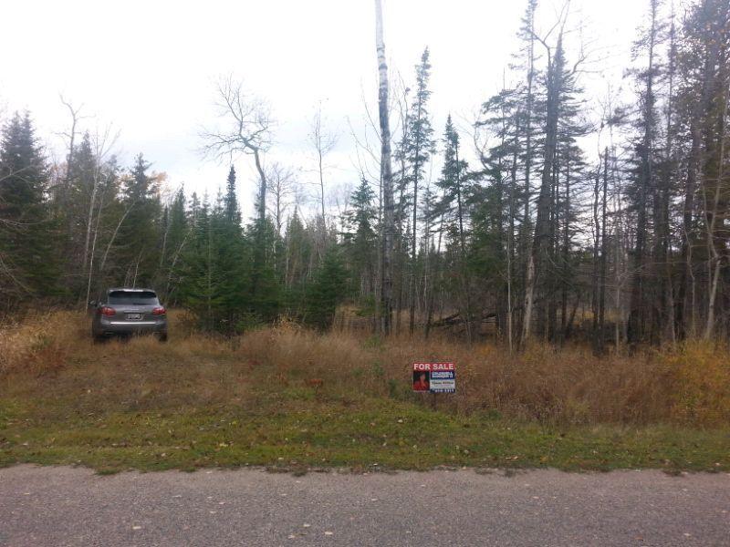 Vacant land on Manitoulin island