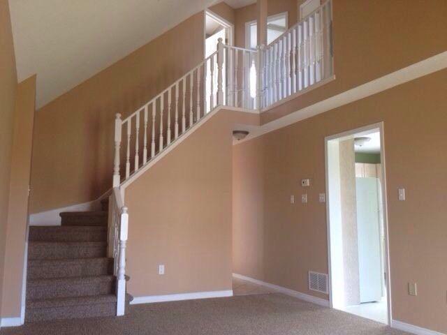 3 Upstairs Rooms! Quality! Location! Price!