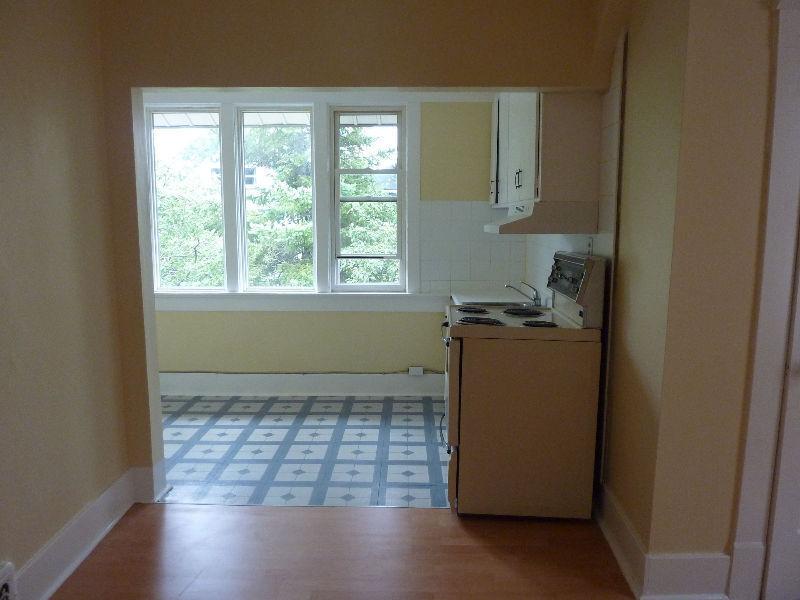 ALL INCL: Bedroom 1min from google bldg at King+Wellington