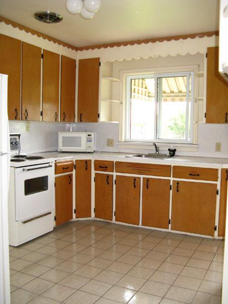 Clean all-inclusive student house near BrockPen (summer)