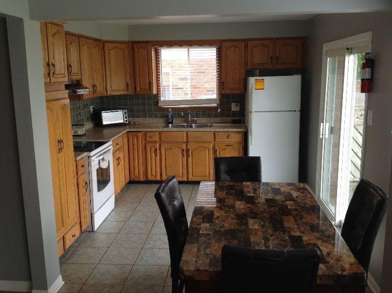 Large 3 Bed, 2 Bath, 2 Kitchens...Rent as a group & save