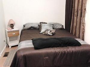ROOM for rent to FEMALE , located in KIRKLAND LAKE area