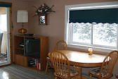 rooms available weekly/monthly
