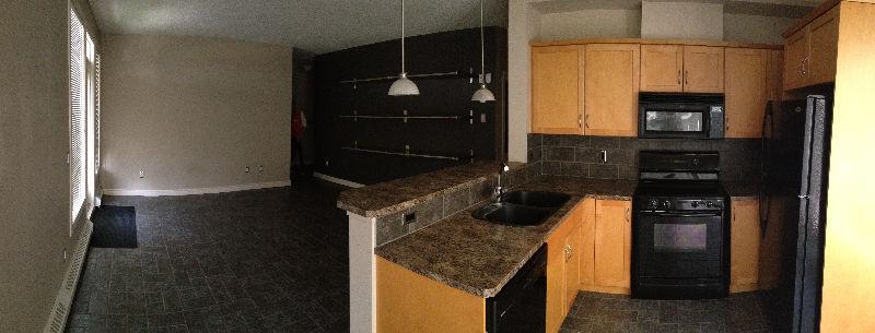 Beautiful Varsity Condo for rent - Right across from UofC!