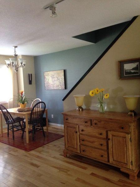 2 BR Townhome, Avail JUNE 1st, Pet Friendly, Util Incl