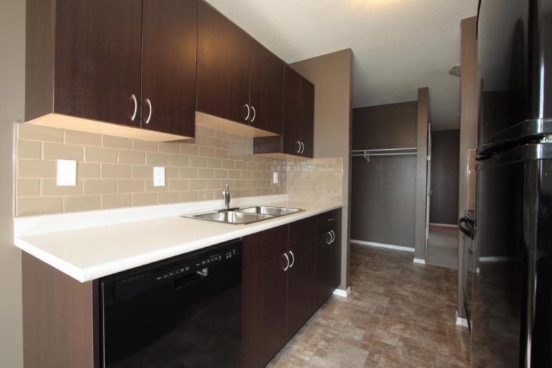 Renovated Two Bedroom, Top Floor, Available May 1!