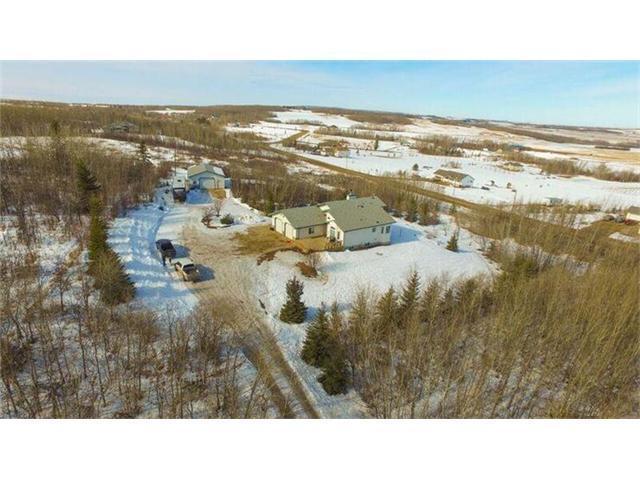 PRIVATE TREED ACREAGE, 10 MINUTES TO THE CITY!