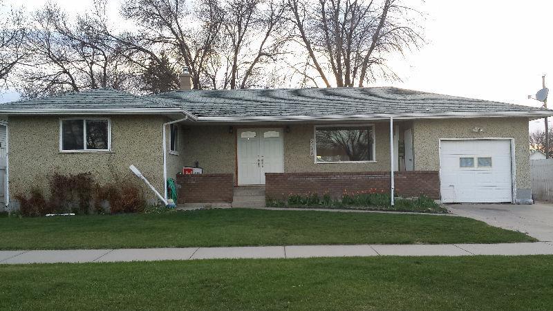 Beautiful Property in Taber