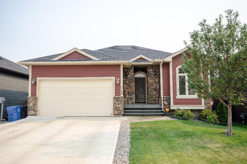 Custom Bungalow in Cottonwood Estates!