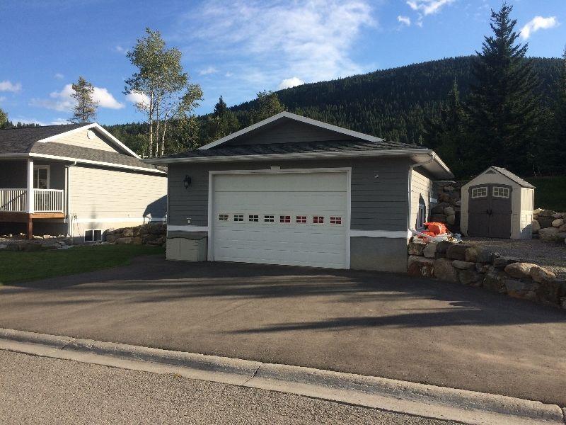 House for sale in Crowsnest Pass