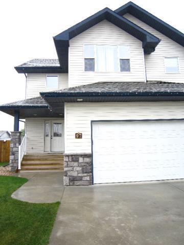 Lacombe 1875 sq.ft Home - Quiet Culdesac. Trade For Acreage