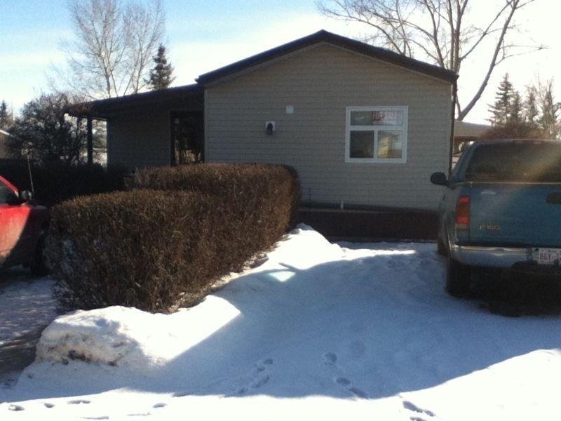 modular on residential street in Lacombe