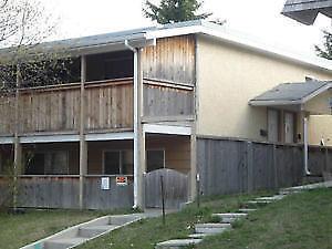 Available Now - Great Location 3 bedroom 4-plex in Huntington
