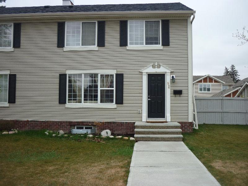 HALF-DUPLEX WITH FF-BASEMENT IN GRIESBACH