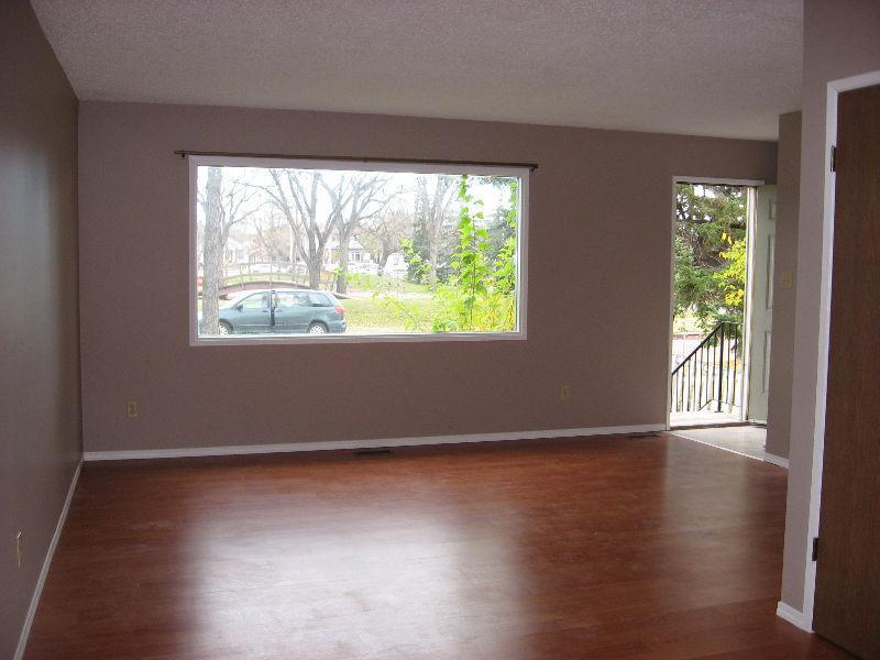 Renovated 3 br main floor in convenient & quiet area