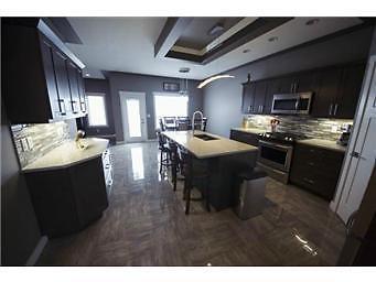 Stunning 5 Bedroom in Signature Falls!!! $2950 May 1st #3451