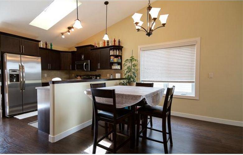 Beautiful 2010 home in Ranchlands ready for YOU and your FAMILY