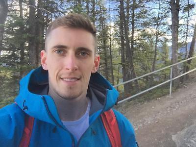 Wanted: Professional male seeking studio/1 bedroom Apt