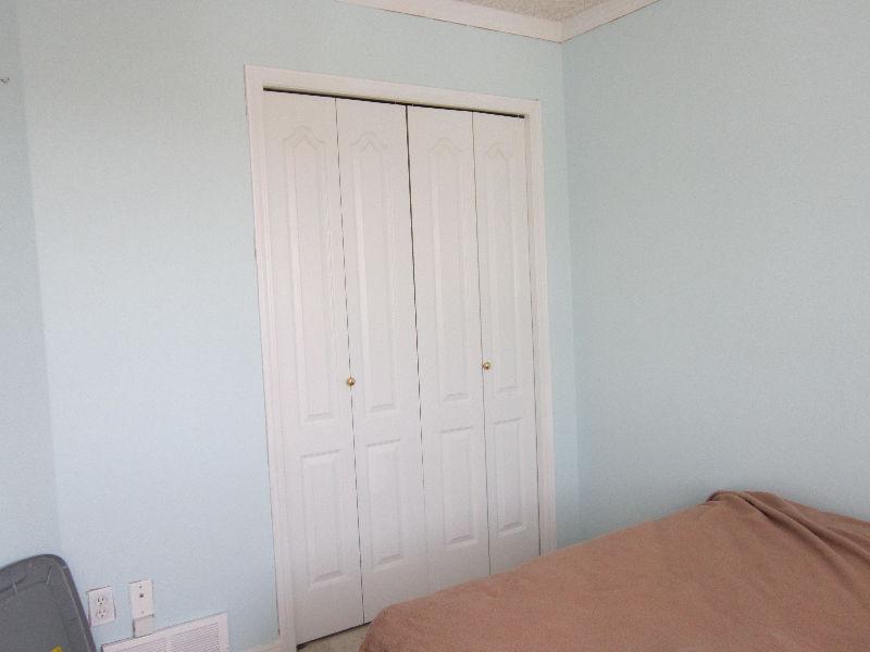Bedroom (by Jasper Place Transit Center) - Utilities included