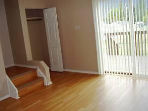 Furnished 4 plex  Cash flow 