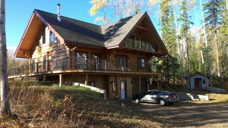 Georgeous Log Home on 5.8 acres