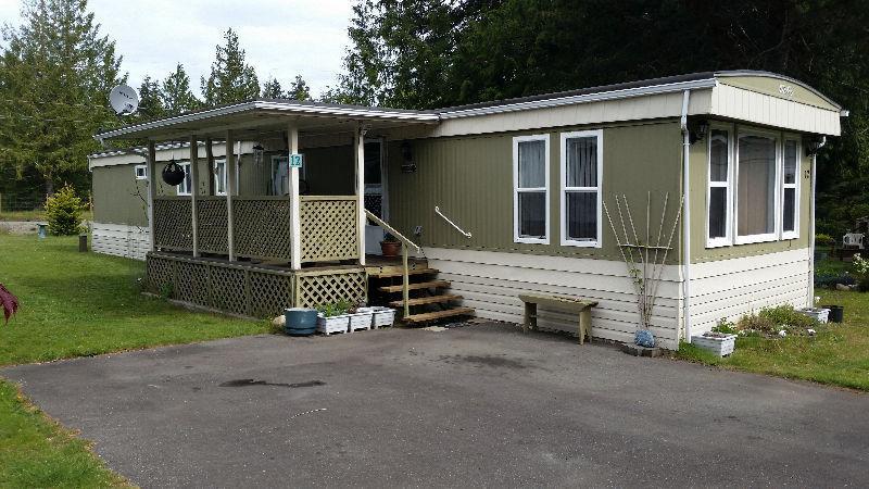 Move in Ready, Great Location, Qualicum North