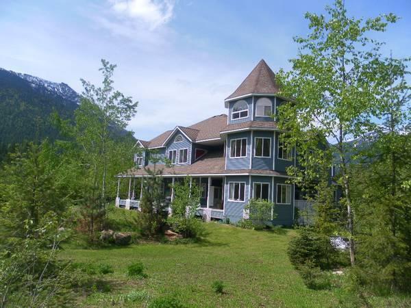 36 Acres,8bd/9 1/2bth, Country Victorian