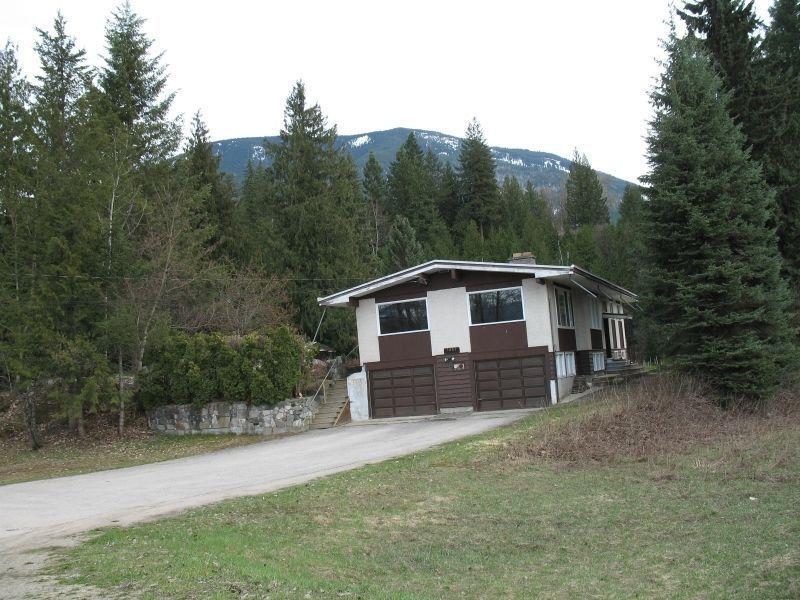 House with Acreage for sale in