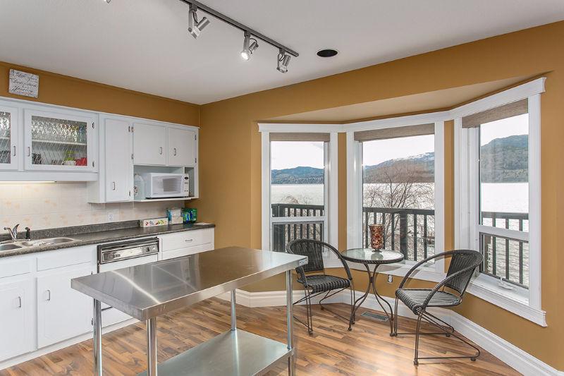 4081 Lakeside Road Penticton