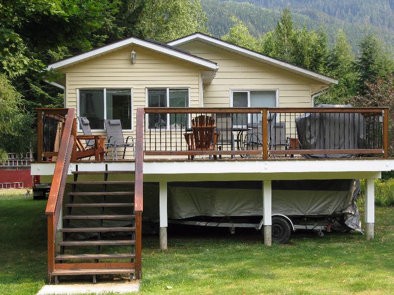 Beautiful home on 2.5 acre lot on the Skeena River