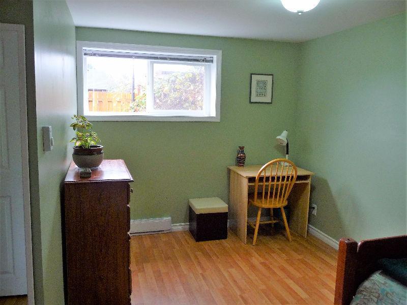 NICE ROOM- JUNE 15 - AUGUST 30 - SUMMER RENTAL