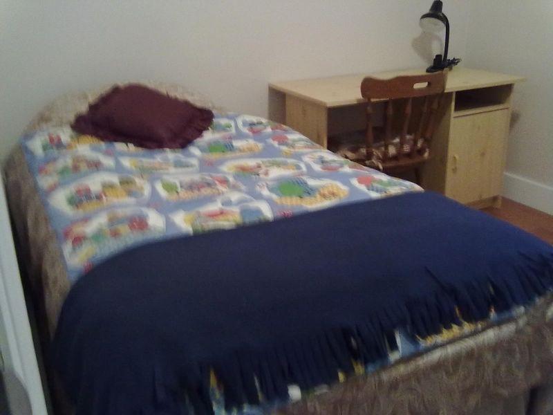 FOR STUDENT - ONE BEDROOM FULLY FURNISHED