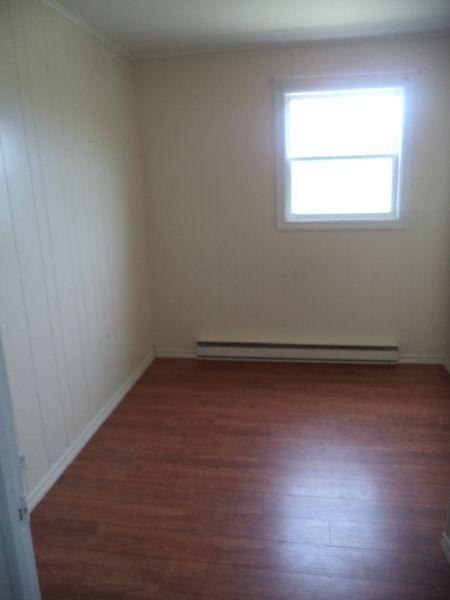 Clean one bedroom available immediately