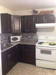 1 bedroom apt-$900 everything included!! Spacious!-Available now