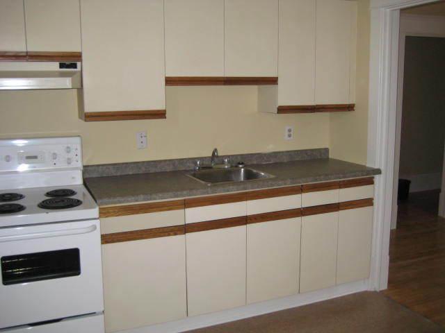 42 LANGSIDE - 1 Br - Now Available! - Includes Utilities!