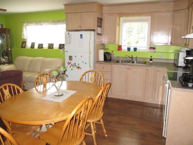 Spacious and Bright 2 Bedroom Basement Apartment For Rent