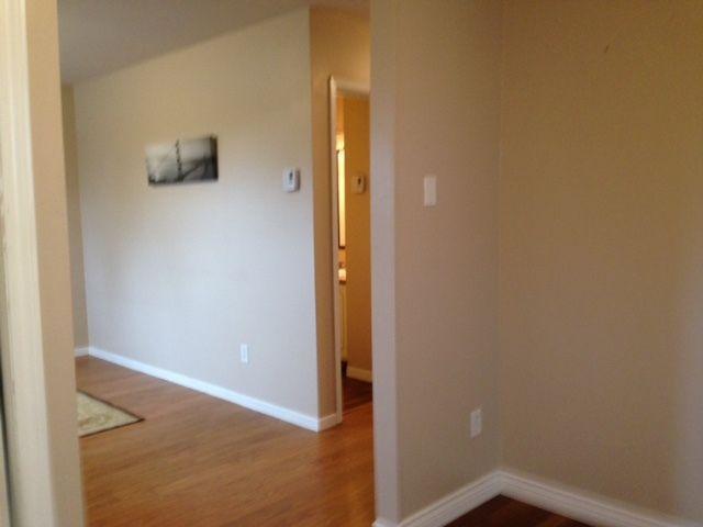 2 Bedroom Basement Apartment - Cowan Heights - Available June1st