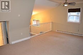 Beautiful 2 Bedroom Apartment, near Downtown