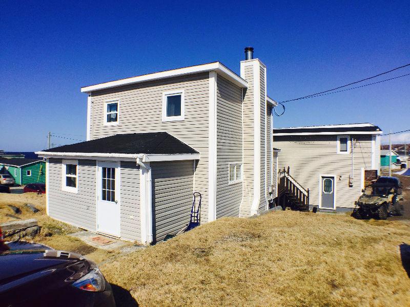 PORT AUX BASQUES - 2 BED HOME WITH 1 BED APT. - INCOME PROPERTY