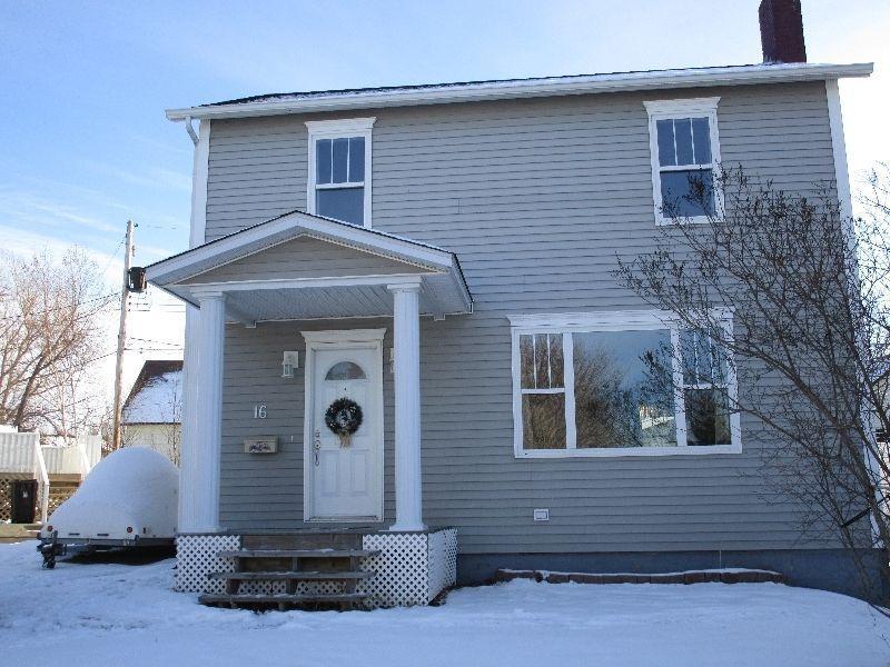 House for Sale: Grand Falls-Windsor, NL $199,000