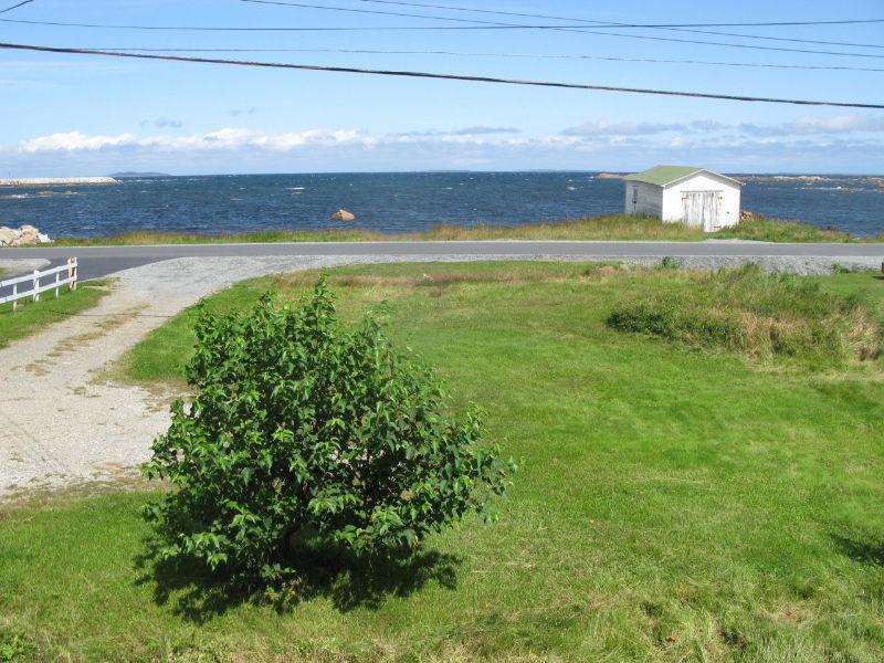 Ocean-front, Fully-furnished Two-bedroom Home