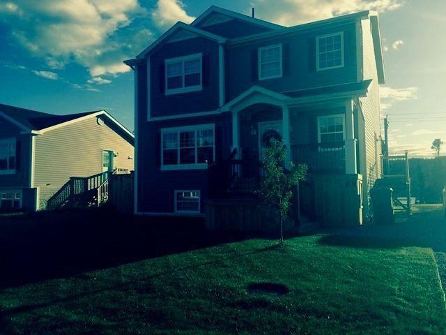 38 SNOWS DRIVE.. 3 YEAR OLD TWO STORY ...4 BEDROOMS, 2 1/2 BATHS