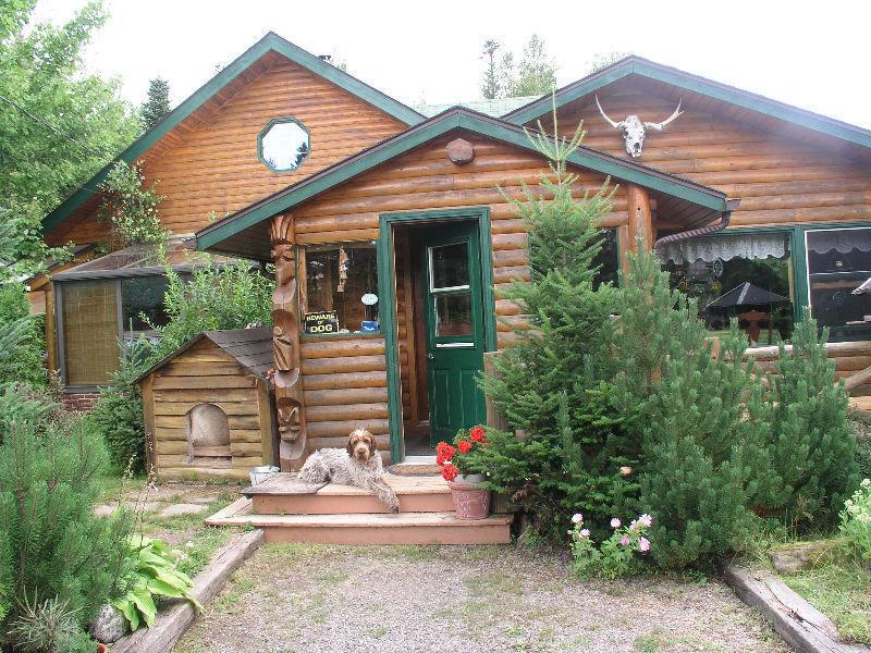 LOG HOME for sale on 1.4 acre near Bouctouche / Kent county