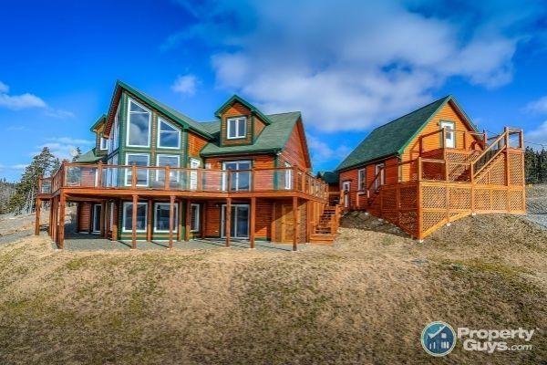 Marvelous oceanfront home perched on the shores of Holyrood