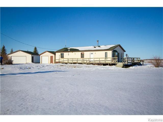 *65009 Willowdale Road: 2 Acres close to Oakbank $284,900!*