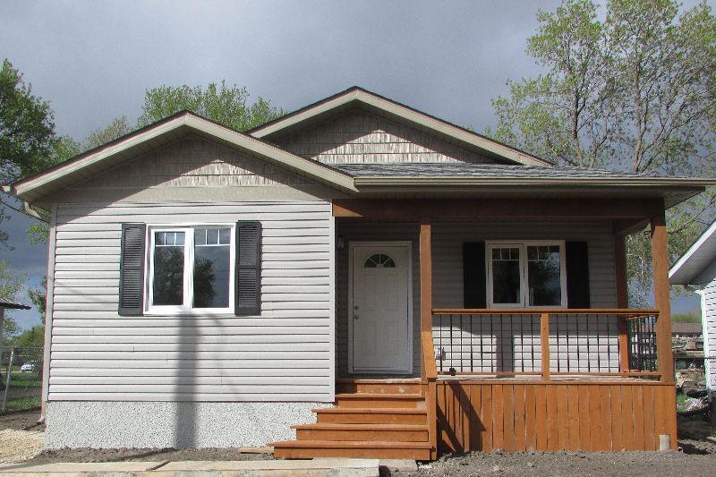 BRAND NEW 3 BDRM/1224 SQ FT. HOME-SELKIRK MB, TRULY A MUST SEE!!