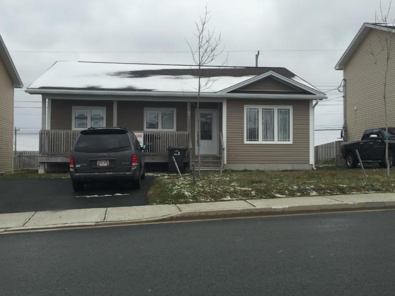 7 Finlaystone Dr. - Furnished home in Mount Pearl