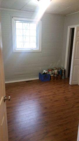 271 empire ave a room for rent, close to mun, sobeys and avalon